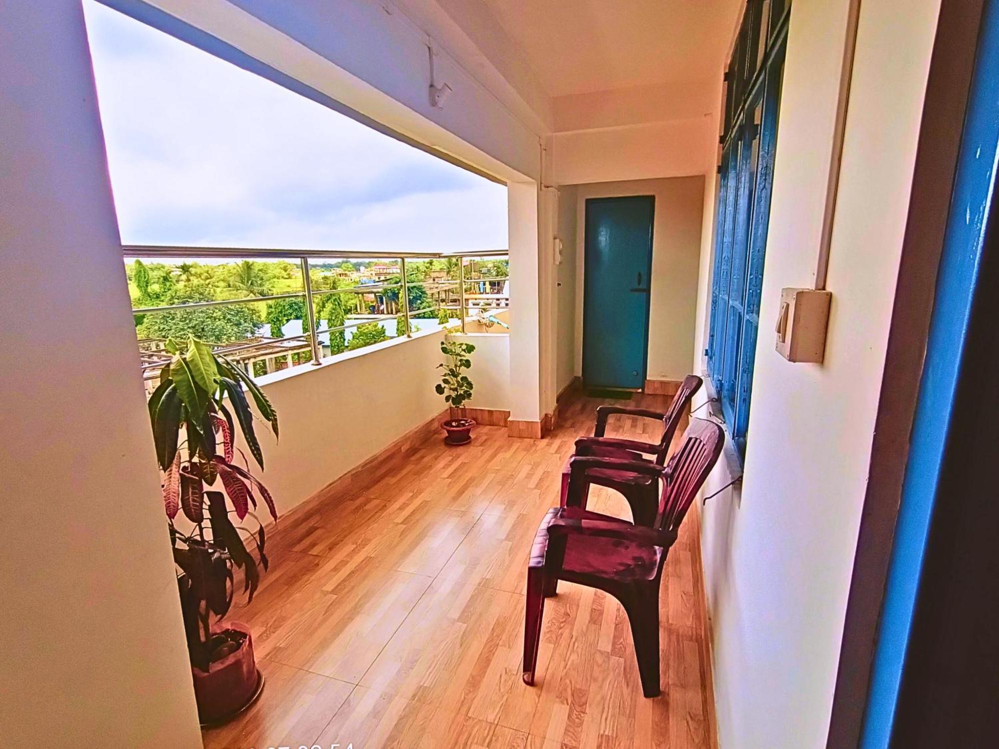 Taj Residency Holiday Homestay -Entire 1Bhk & 2Bhk Private Apartments -Call 767Ooo54Oo Jorhāt Екстериор снимка