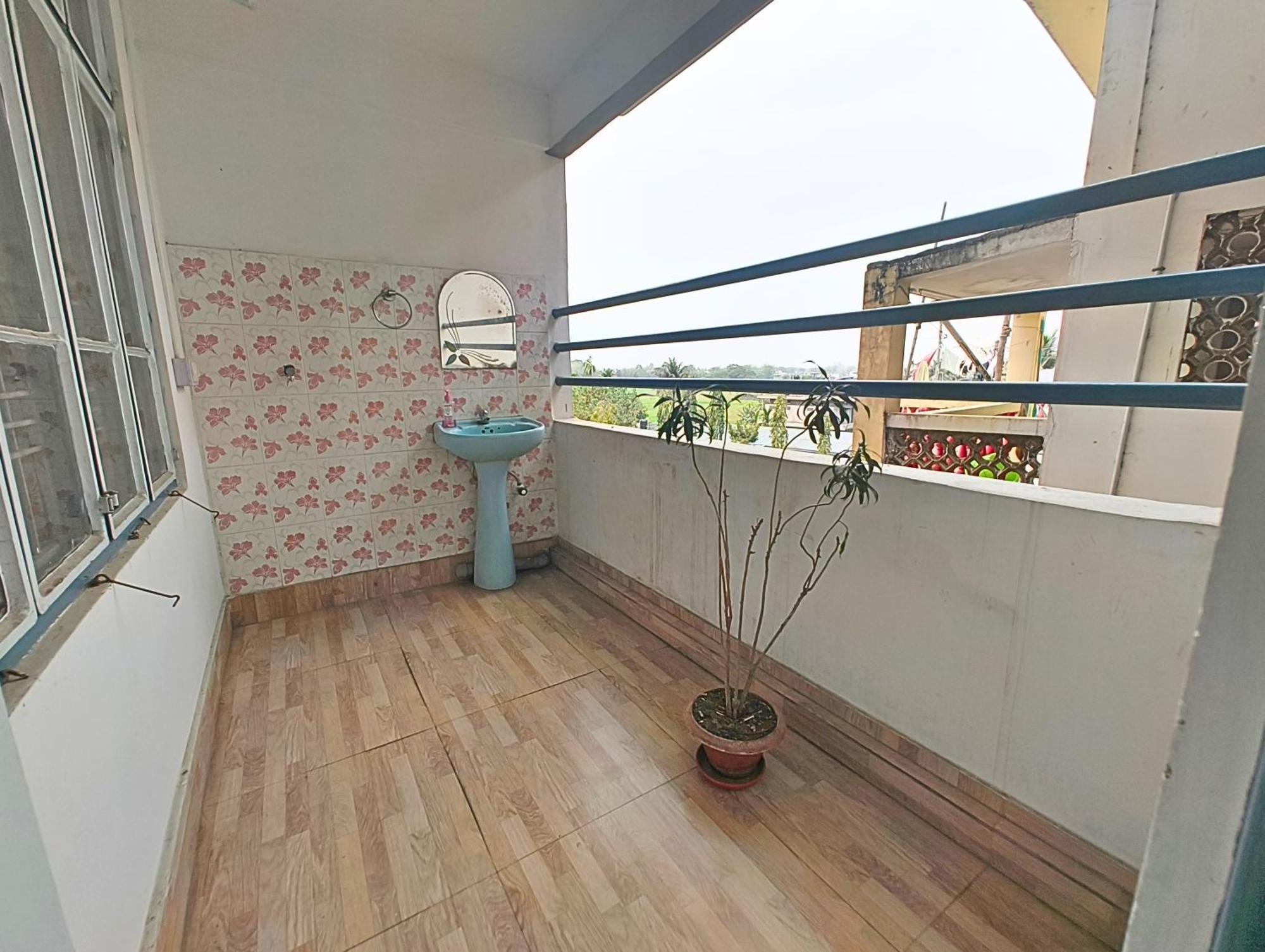 Taj Residency Holiday Homestay -Entire 1Bhk & 2Bhk Private Apartments -Call 767Ooo54Oo Jorhāt Екстериор снимка