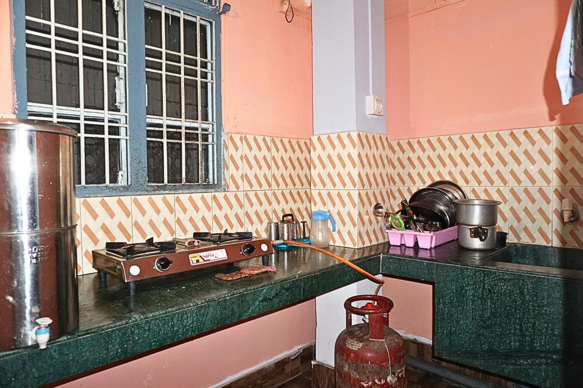 Taj Residency Holiday Homestay -Entire 1Bhk & 2Bhk Private Apartments -Call 767Ooo54Oo Jorhāt Екстериор снимка