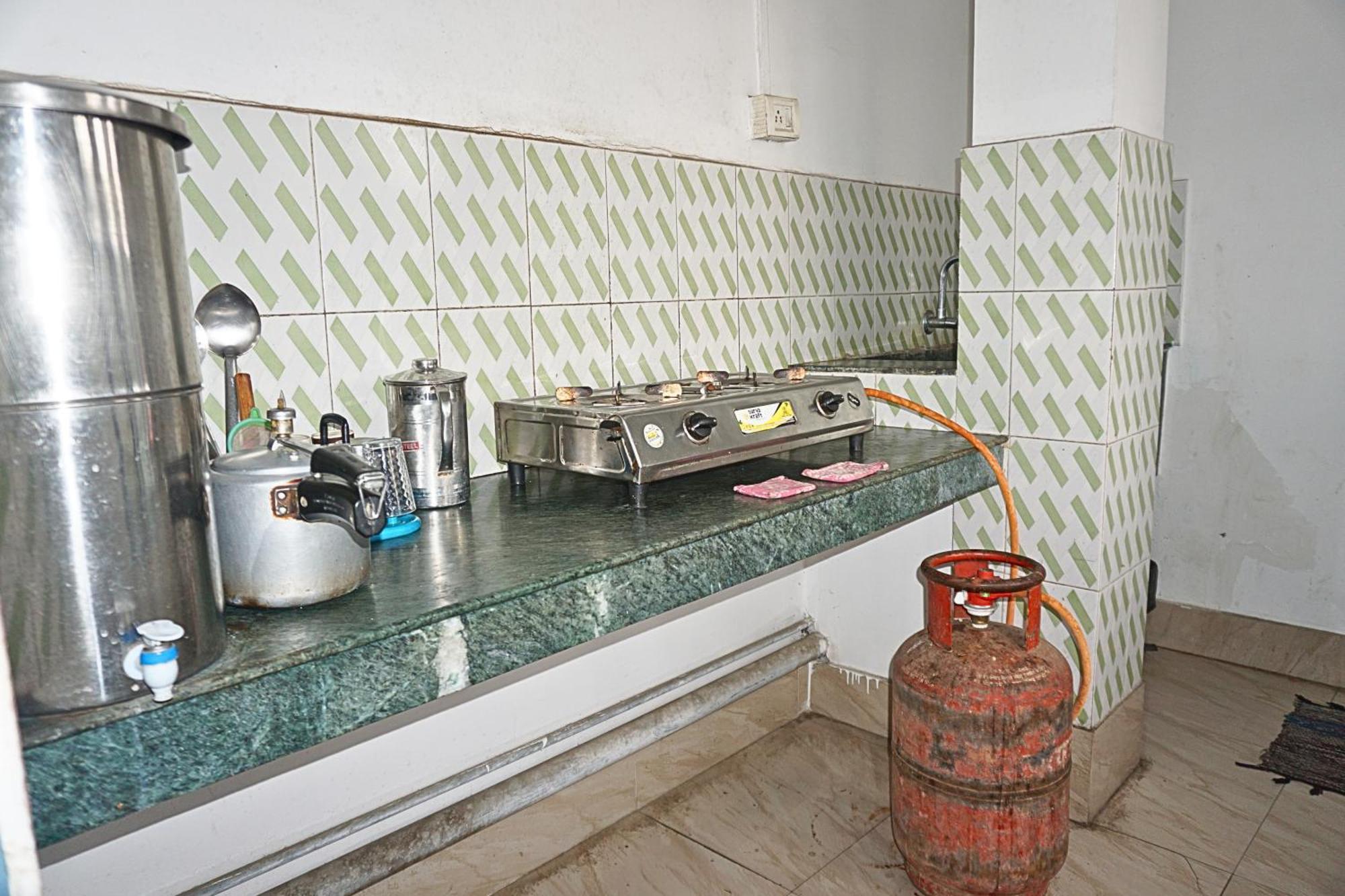 Taj Residency Holiday Homestay -Entire 1Bhk & 2Bhk Private Apartments -Call 767Ooo54Oo Jorhāt Екстериор снимка